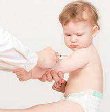 宝宝发烧的紧急处理指南：7个月大的宝宝如何应对发烧